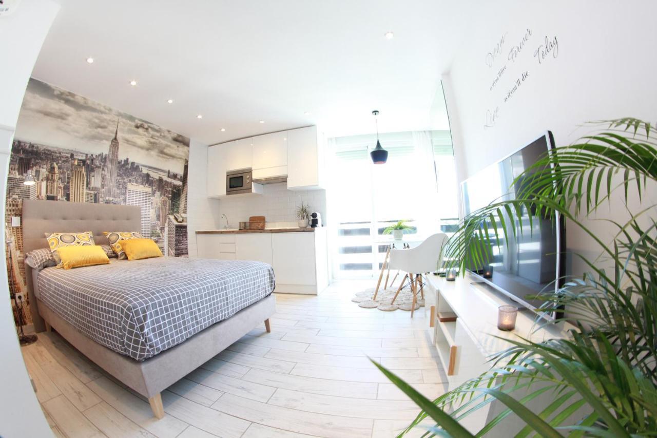 Benalmadena - New Nordic Style & Sunny Studio Bagian luar foto
