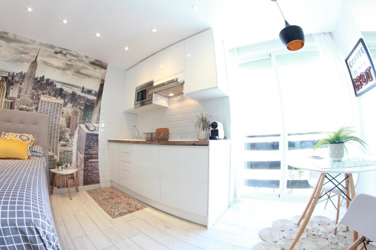 Benalmadena - New Nordic Style & Sunny Studio Bagian luar foto